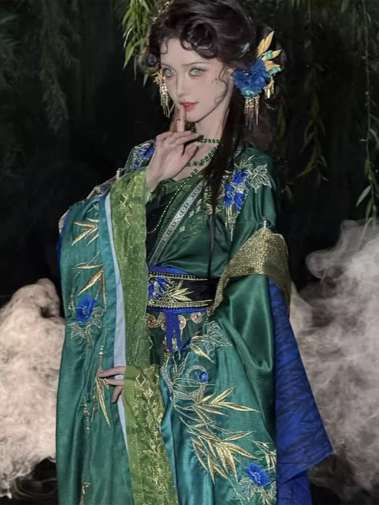 Chinese Ancient Style Green Ha - đánh giá và giá Embroidery Outfit