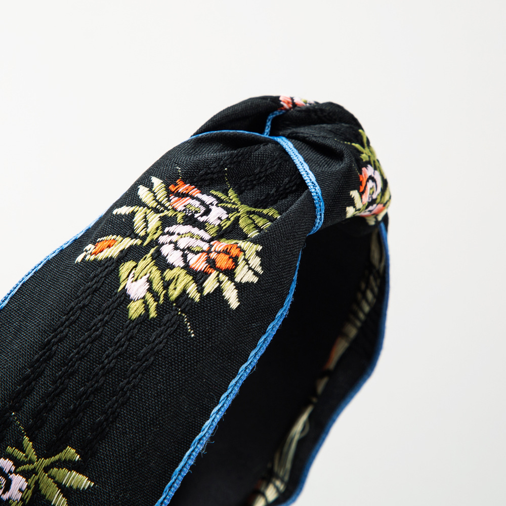 Fashion new retro famous style - đánh giá và giá Embroidery Knot