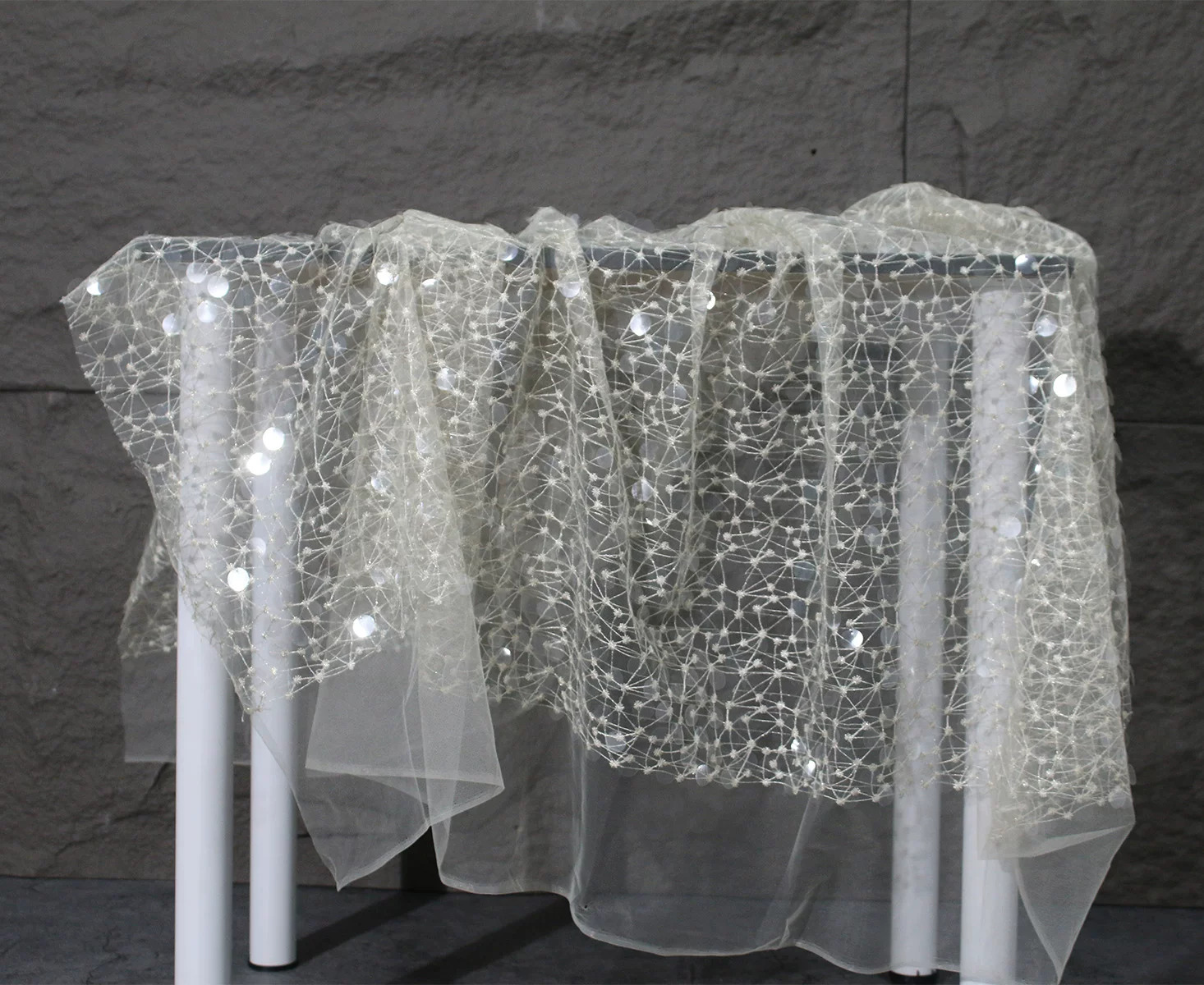 1yard Sequin embroidery thread - đánh giá và giá Embroidery Net Dress