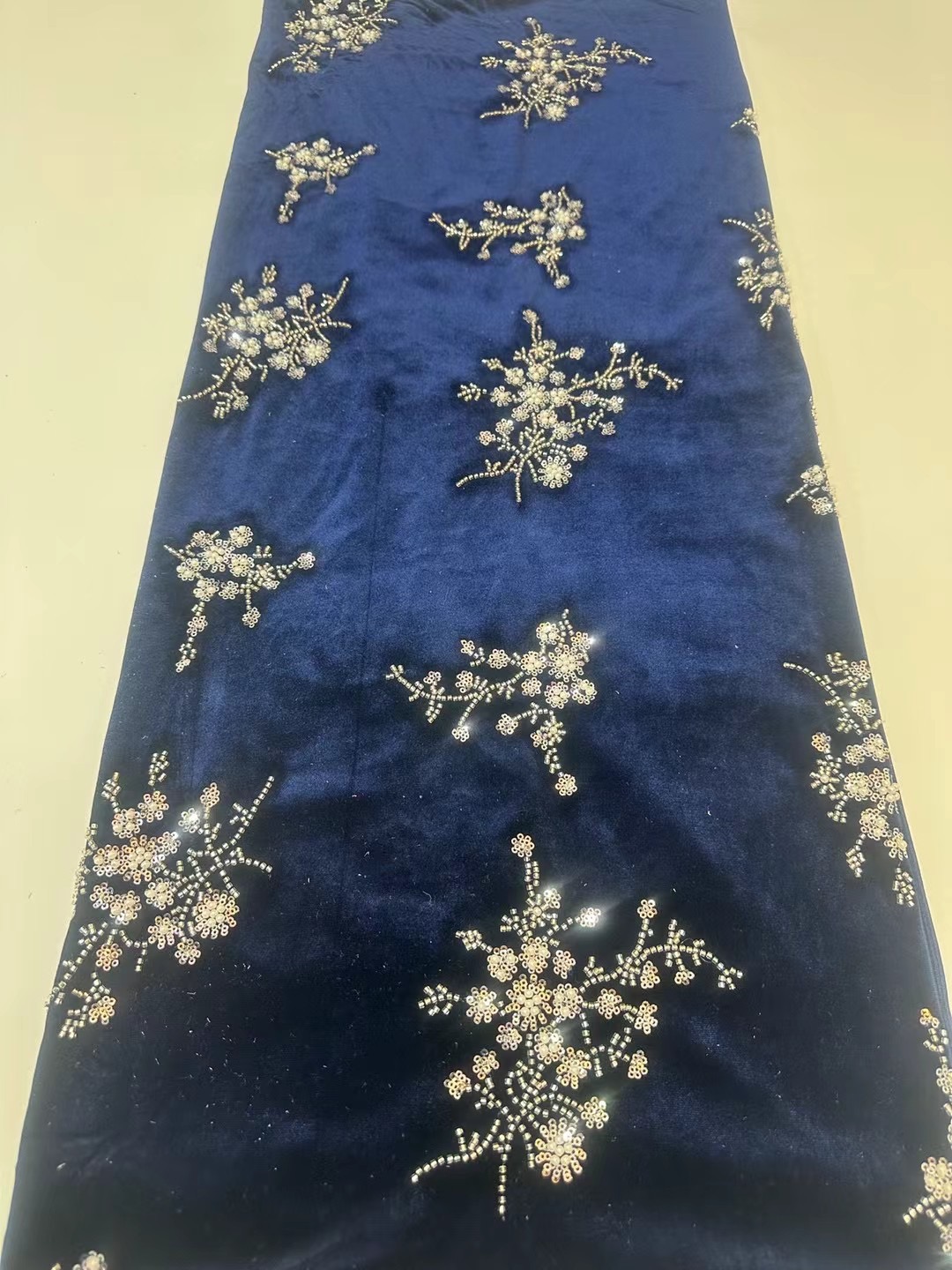 African Handmade Beads Velvet  - đánh giá và giá Embroidery Net Dress